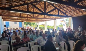 CITROS/CEPEA: Pesquisadora participa do 23º Dia do Limão Tahiti